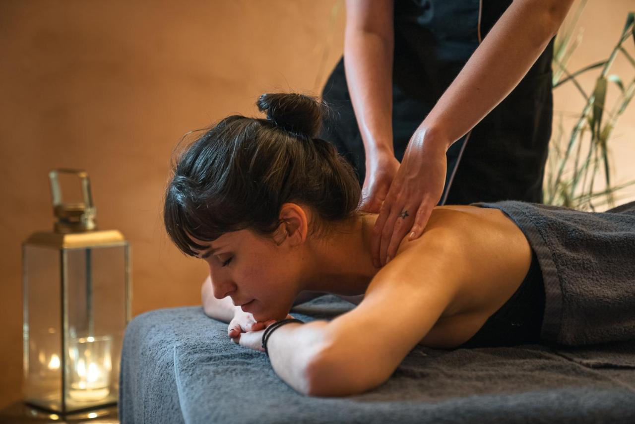 Koukoumi Vegan Boutique 5* Áno Merá